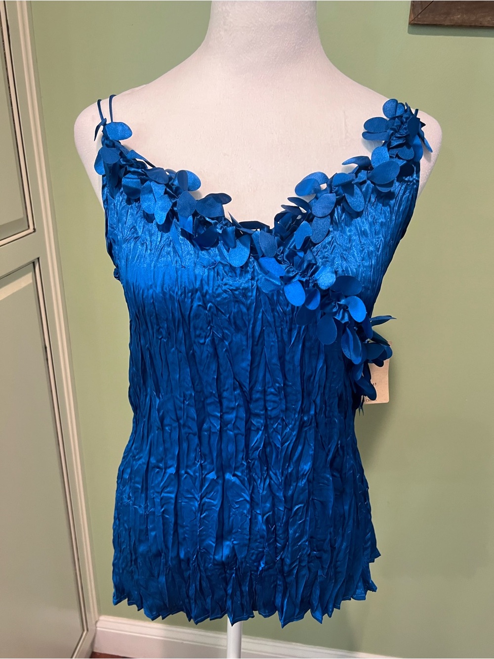 Teal Floral Applique Sleeveless Top
